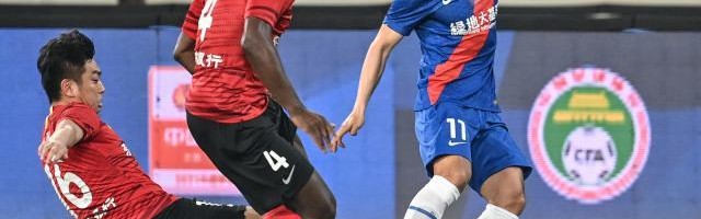 申花补时绝平事不过三！崔康熙教练组间歇期临大考