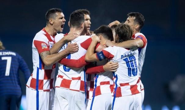 乐鱼官网-克罗地亚队欧洲杯名单解读：正选名单 不乏争议？