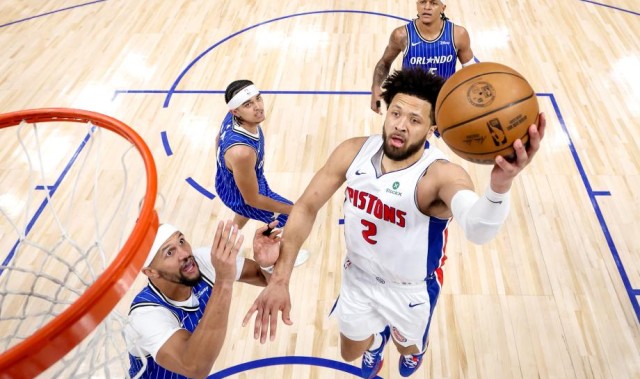 NBA-康宁汉姆32+12哈里斯30+9 活塞4-3逆转魔术